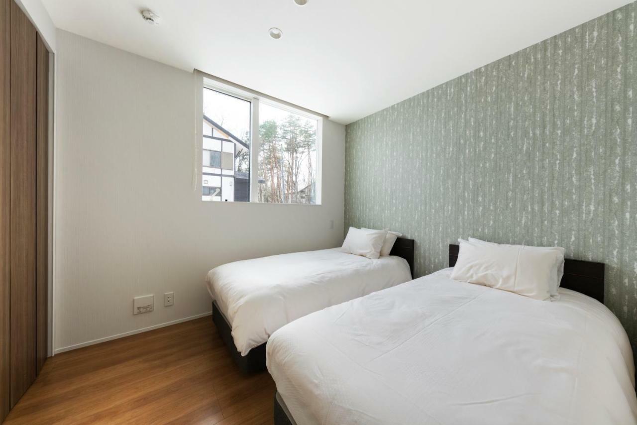 Grey Wolf By White Fox Company Chalet